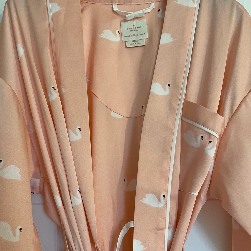 Kate Spade Swan Robe - Picture 3 of 5